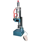 Pneumatic punch