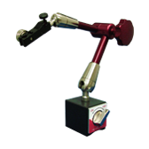Magnetic seat