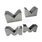 V-block (Type A, Type B) (two in a set) 10019 10020